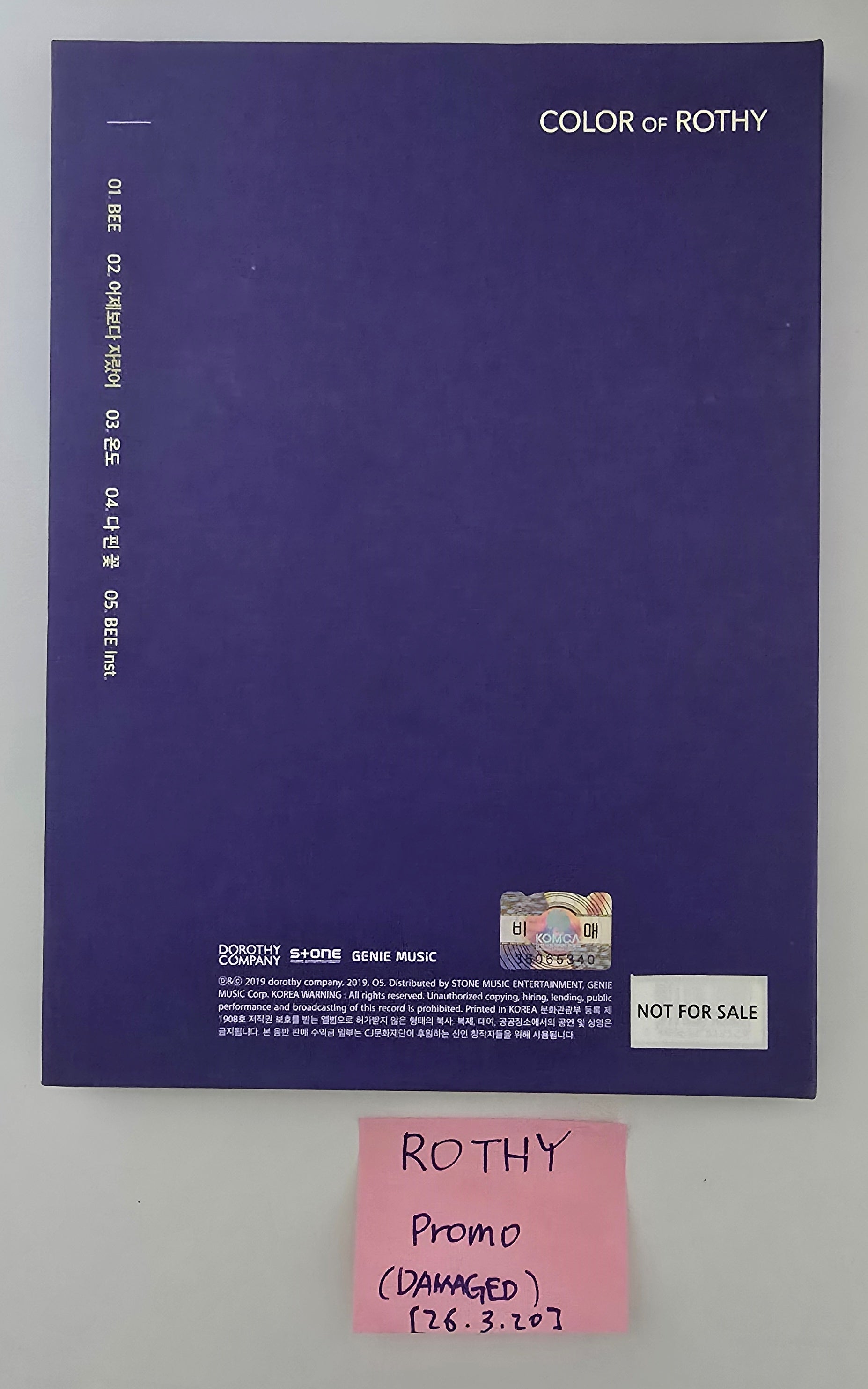 ROTHY "Color Of Rothy" - Hand Autograhped(Signed) Promo Album [26.3.20]