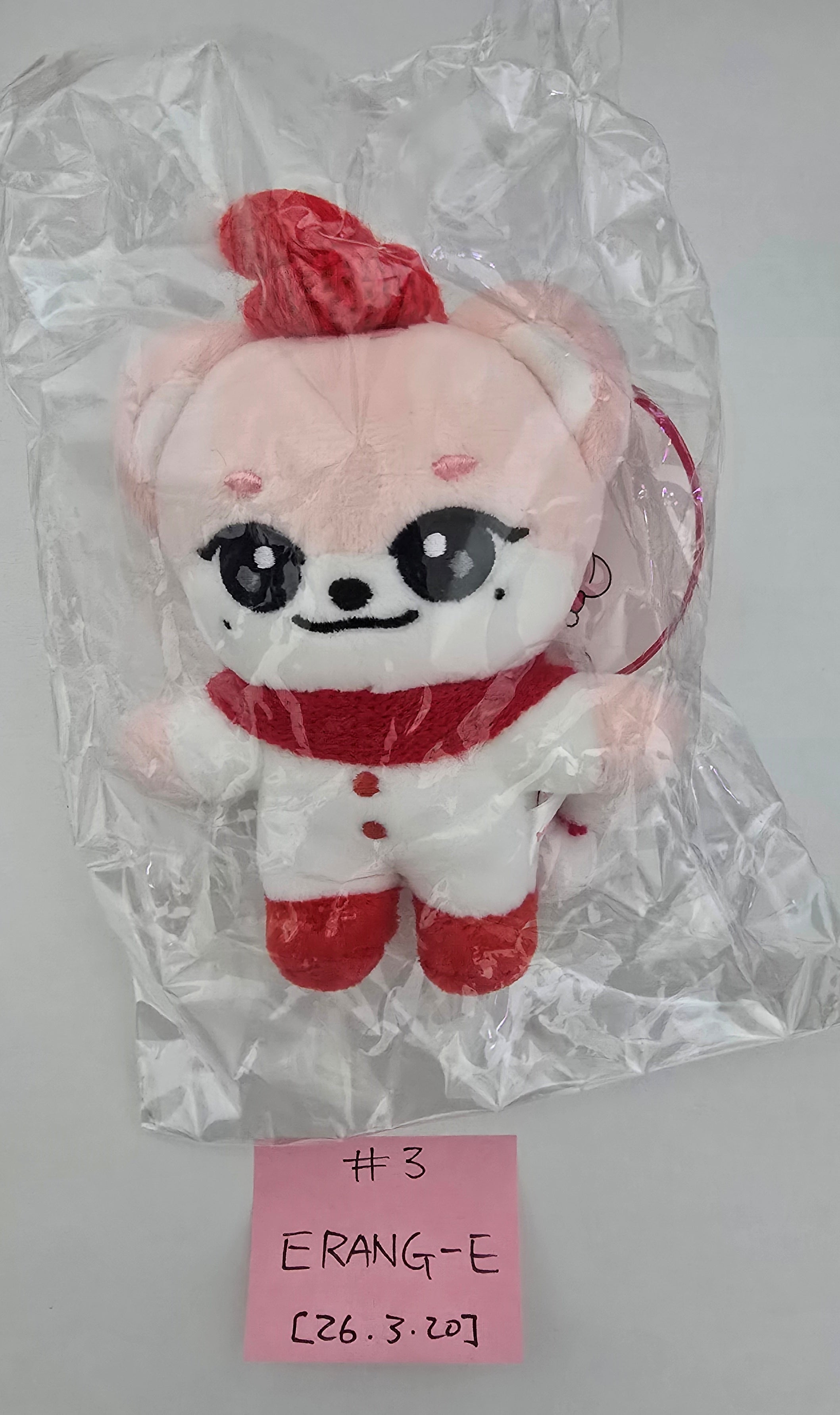 IVE "Minive" - Official Christmas Plush Doll [26.3.20]