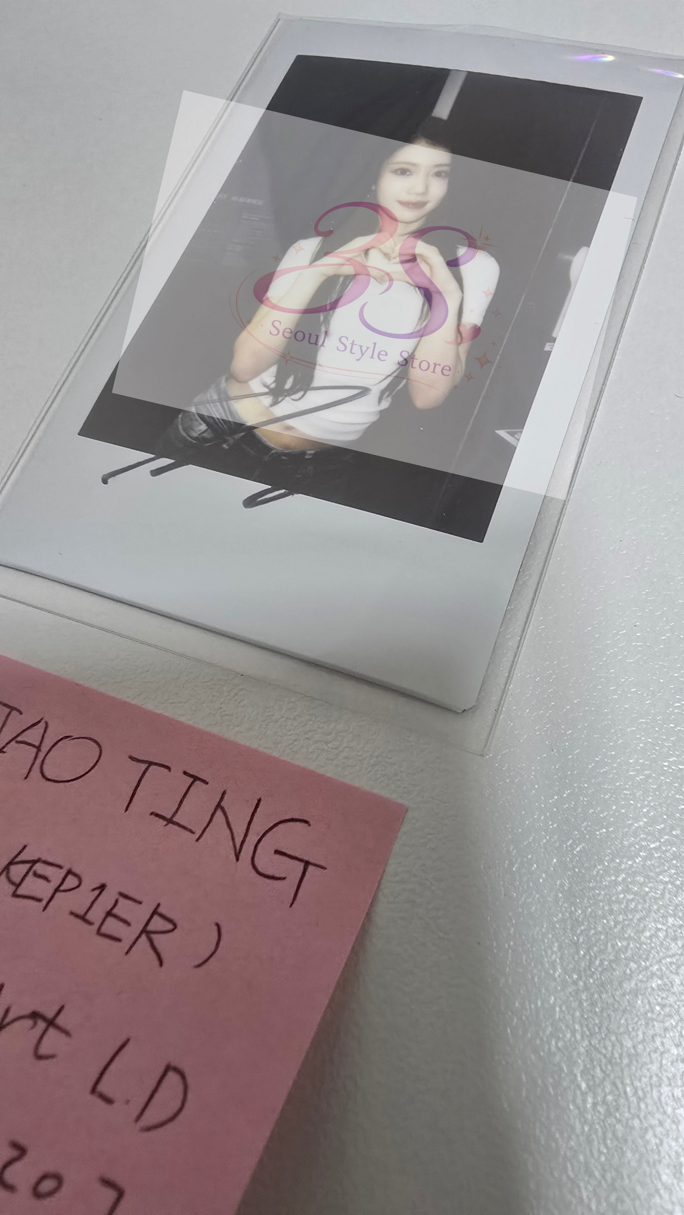 Xiaoting (Of Kep1er) - Hand Autographed(Signed) Polaroid [26.3.31]
