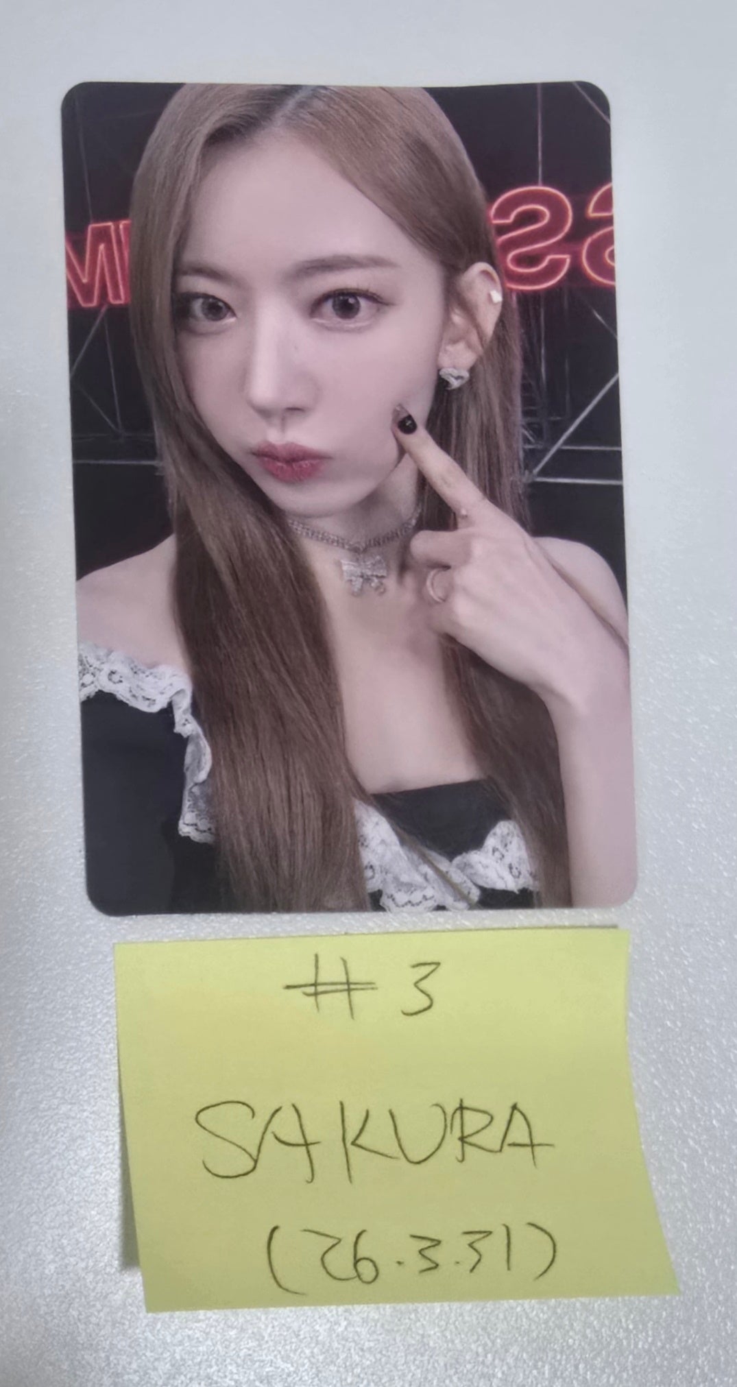 LE SSERAFIM - Official Photocard [26.3.31]