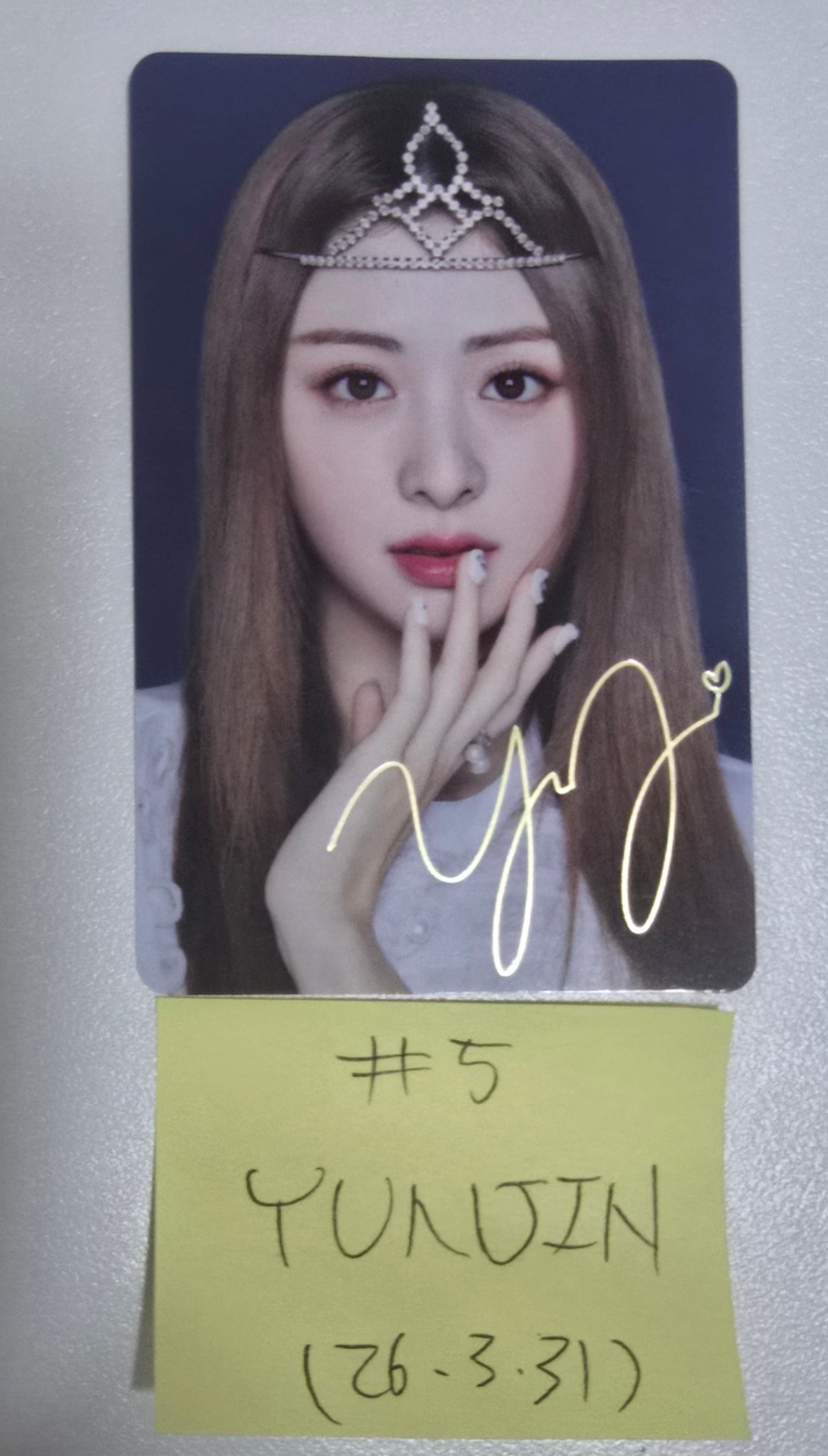 LE SSERAFIM - Official Photocard [26.3.31]