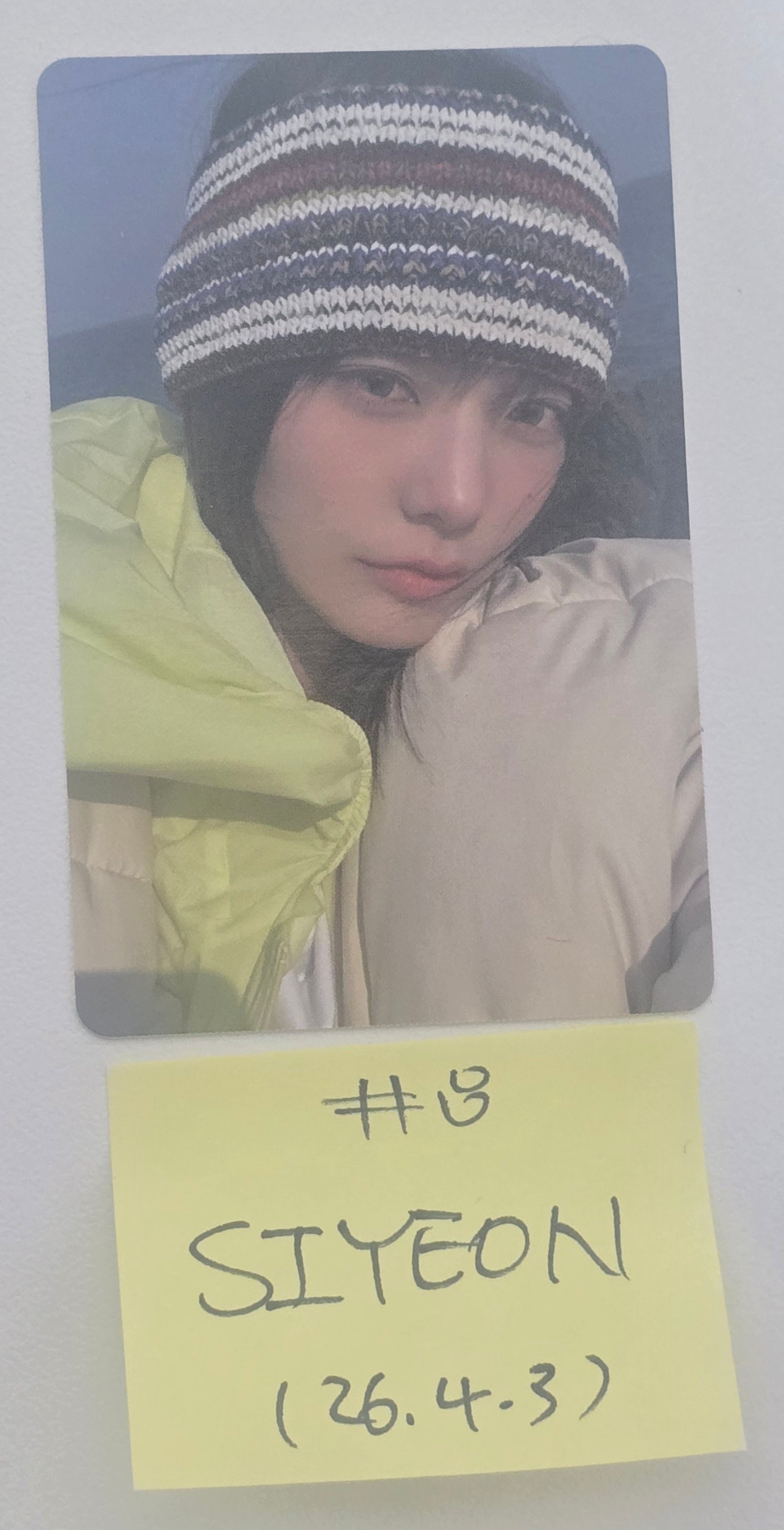 QWER - Official Photocard [26.4.3]